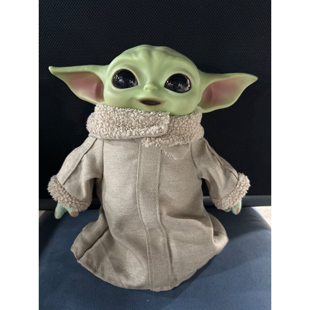 Star Wars The Mandalorian The Child Baby Yoda Plush 11” Doll With Tan Robe Cute